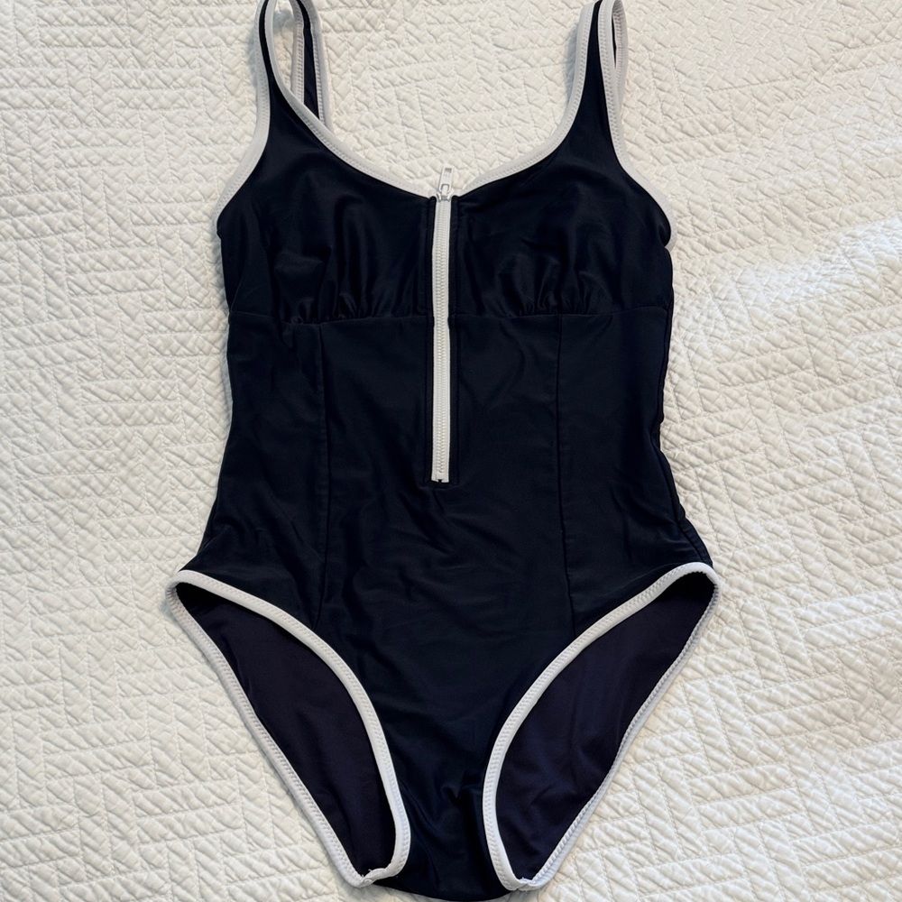 Tommy Hilfiger Black One-Piece Swimsuit with White Trim and Front Zip, M